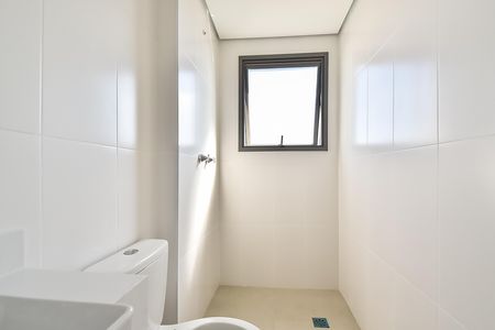 Apartamento à venda com 78m², 2 quartos e 1 vaga Apartamento à venda com 78m², 2 quartos e 1 vagaBanheiro da suíte 2