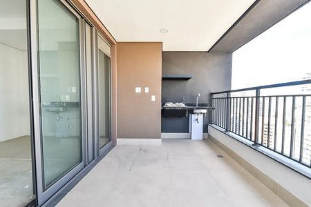 Apartamento à venda com 78m², 2 quartos e 1 vaga Apartamento à venda com 78m², 2 quartos e 1 vagaVaranda