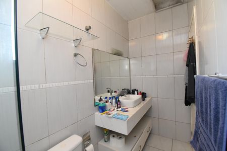 Casa à venda com 112m², 2 quartos e 1 vagaBanheiro da Suíte