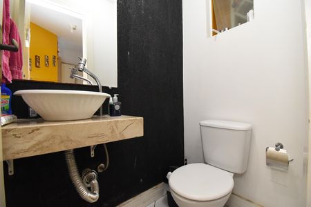 Casa à venda com 112m², 2 quartos e 1 vagaLavabo