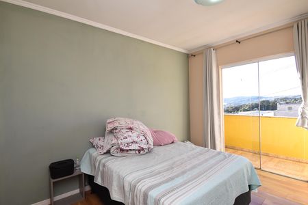 Casa à venda com 112m², 2 quartos e 1 vagaSuíte