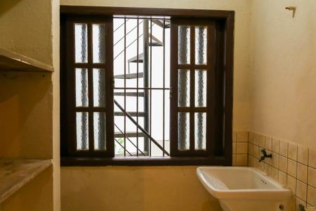 Apartamento para alugar com 75m², 2 quartos e sem vaga Apartamento para alugar com 75m², 2 quartos e sem vagaÁrea de Serviço