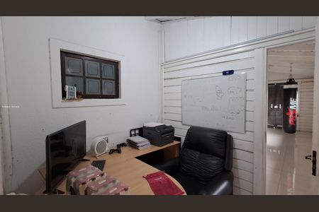 Quarto 3 de casa para alugar com 3 quartos, 284m² em Vila Lavinia, Mogi das Cruzes