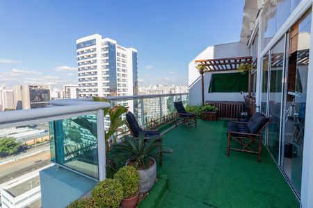 Apartamento para alugar com 120m², 2 quartos e 1 vaga Apartamento para alugar com 120m², 2 quartos e 1 vagaQuintal