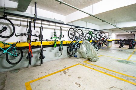 Apartamento para alugar com 120m², 2 quartos e 1 vaga Apartamento para alugar com 120m², 2 quartos e 1 vagaÁrea comum - Bicicletário