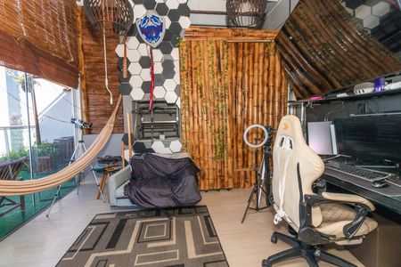 Apartamento para alugar com 120m², 2 quartos e 1 vaga Apartamento para alugar com 120m², 2 quartos e 1 vagaSala