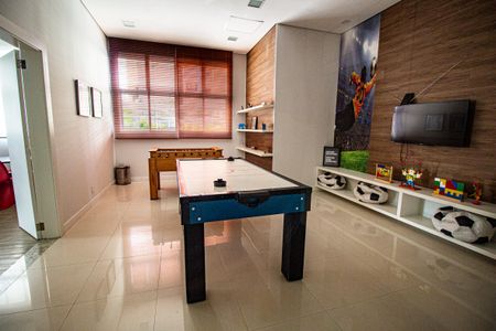 Apartamento para alugar com 120m², 2 quartos e 1 vaga Apartamento para alugar com 120m², 2 quartos e 1 vagaÁrea Comum - Salão de Jogos