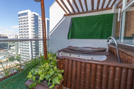 Apartamento para alugar com 120m², 2 quartos e 1 vaga Apartamento para alugar com 120m², 2 quartos e 1 vagaQuintal