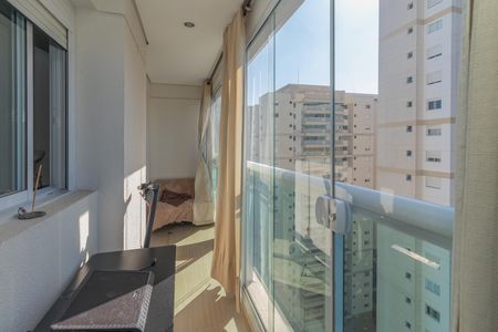 Apartamento para alugar com 120m², 2 quartos e 1 vaga Apartamento para alugar com 120m², 2 quartos e 1 vagaVaranda da Sala