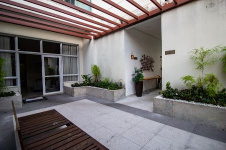 Apartamento para alugar com 120m², 2 quartos e 1 vaga Apartamento para alugar com 120m², 2 quartos e 1 vagaÁrea comum