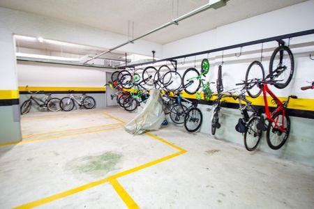 Apartamento para alugar com 120m², 2 quartos e 1 vaga Apartamento para alugar com 120m², 2 quartos e 1 vagaÁrea comum - Bicicletário