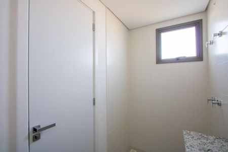 Apartamento à venda com 134m², 3 quartos e 2 vagas Apartamento à venda com 134m², 3 quartos e 2 vagasBanheiro do quarto 2