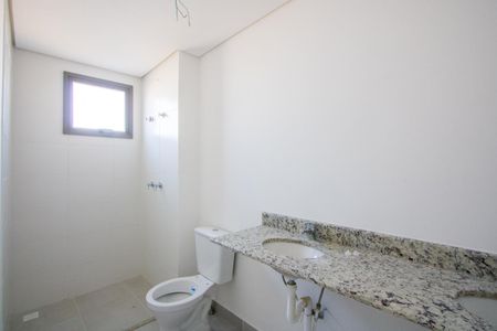 Apartamento à venda com 134m², 3 quartos e 2 vagas Apartamento à venda com 134m², 3 quartos e 2 vagasBanheiro do quarto 1