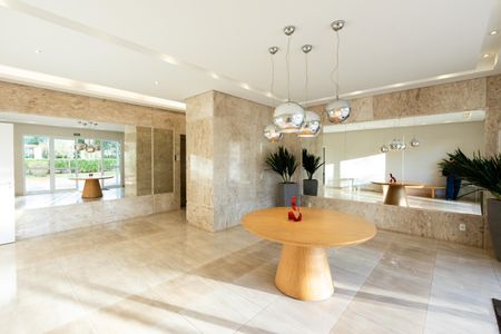 Apartamento para alugar com 135m², 3 quartos e 3 vagas Apartamento para alugar com 135m², 3 quartos e 3 vagasÁrea Comum - Hall Social