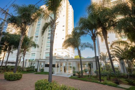 Apartamento para alugar com 135m², 3 quartos e 3 vagas Apartamento para alugar com 135m², 3 quartos e 3 vagasFachada do Condomínio