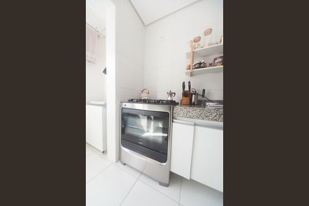 Cozinha de apartamento à venda com 2 quartos, 65m² em Buritis, Belo Horizonte