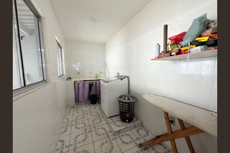Casa para alugar com 90m², 3 quartos e 2 vagas Casa para alugar com 90m², 3 quartos e 2 vagasÁrea de serviço