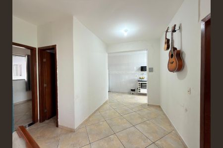 Casa para alugar com 90m², 3 quartos e 2 vagas Casa para alugar com 90m², 3 quartos e 2 vagasSala