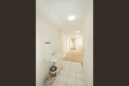 Apartamento para alugar com 47m², 2 quartos e sem vaga Apartamento para alugar com 47m², 2 quartos e sem vagaCozinha e Área de Serviço