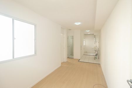 Sala de apartamento para alugar com 2 quartos, 47m² em Guaratiba, Rio de Janeiro
