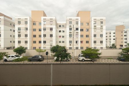 Vista do Quarto 1 de apartamento para alugar com 2 quartos, 47m² em Guaratiba, Rio de Janeiro