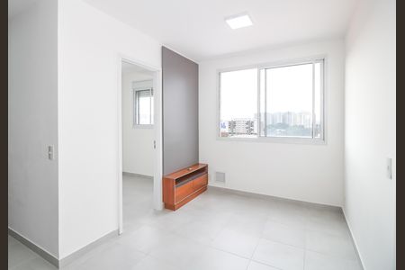 Apartamento para alugar com 34m², 2 quartos e sem vaga Apartamento para alugar com 34m², 2 quartos e sem vagaSala