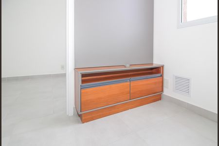 Apartamento para alugar com 34m², 2 quartos e sem vaga Apartamento para alugar com 34m², 2 quartos e sem vagaSala