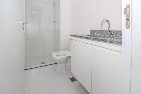 Apartamento para alugar com 34m², 2 quartos e sem vaga Apartamento para alugar com 34m², 2 quartos e sem vagaBanheiro