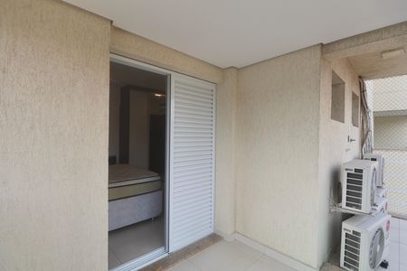 Apartamento para alugar com 120m², 3 quartos e 2 vagasVaranda