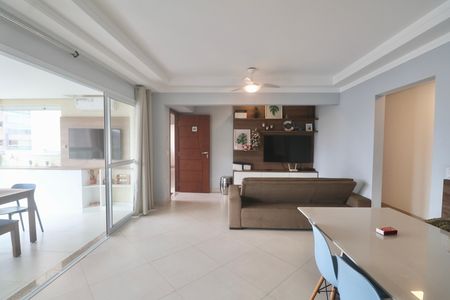 Apartamento para alugar com 120m², 3 quartos e 2 vagasSala