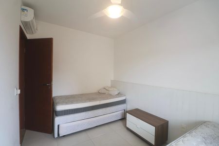 Apartamento para alugar com 120m², 3 quartos e 2 vagasQuarto