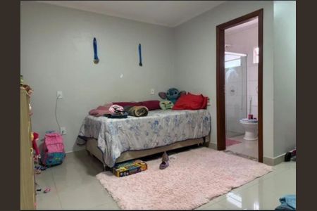 Casa à venda com 300m², 4 quartos e 2 vagasQuarto 03