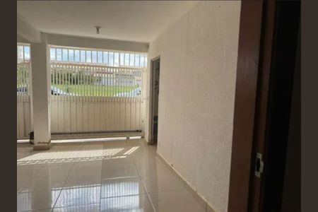 Casa à venda com 300m², 4 quartos e 2 vagasGaragem