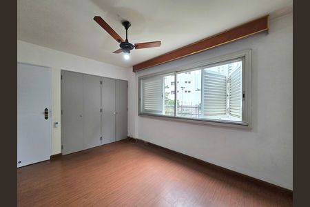 Apartamento para alugar com 132m², 3 quartos e 1 vaga Apartamento para alugar com 132m², 3 quartos e 1 vagaSuíte