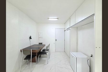 Apartamento para alugar com 132m², 3 quartos e 1 vaga Apartamento para alugar com 132m², 3 quartos e 1 vagaCozinha