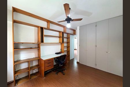 Apartamento para alugar com 132m², 3 quartos e 1 vaga Apartamento para alugar com 132m², 3 quartos e 1 vagaQuarto 3