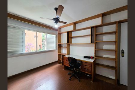 Apartamento para alugar com 132m², 3 quartos e 1 vaga Apartamento para alugar com 132m², 3 quartos e 1 vagaQuarto 3