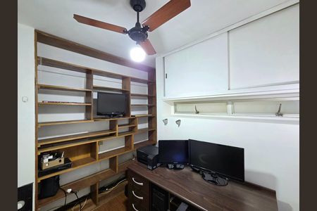 Apartamento para alugar com 132m², 3 quartos e 1 vaga Apartamento para alugar com 132m², 3 quartos e 1 vagaQuarto 4