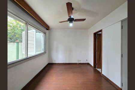 Apartamento para alugar com 132m², 3 quartos e 1 vaga Apartamento para alugar com 132m², 3 quartos e 1 vagaSuíte