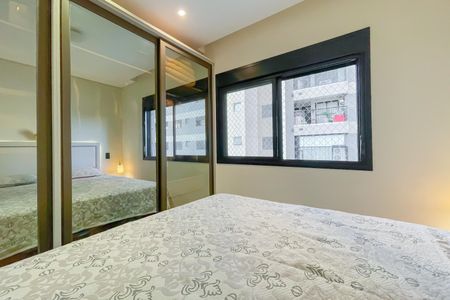 Suíte de apartamento para alugar com 2 quartos, 61m² em Continental, Osasco