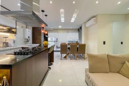 Sala de apartamento para alugar com 2 quartos, 61m² em Continental, Osasco