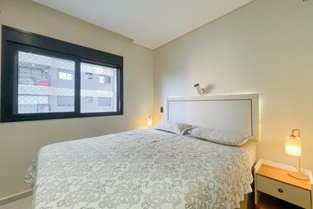 Suíte de apartamento para alugar com 2 quartos, 61m² em Continental, Osasco