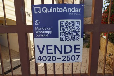 Casa à venda com 200m², 2 quartos e 2 vagasPlaca