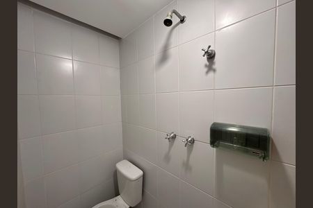 Apartamento à venda com 330m², 3 quartos e 3 vagasCozinha e Área de Serviço - Banheiro