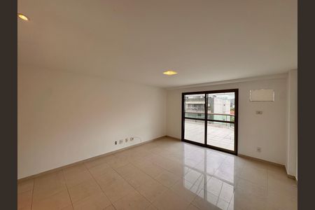 Apartamento à venda com 330m², 3 quartos e 3 vagasSuíte 1