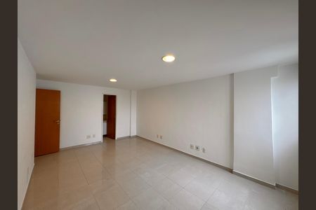 Apartamento à venda com 330m², 3 quartos e 3 vagasSuíte 2