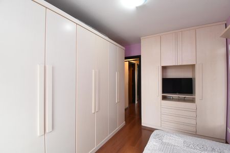 Casa à venda com 200m², 3 quartos e 4 vagasQuarto 2