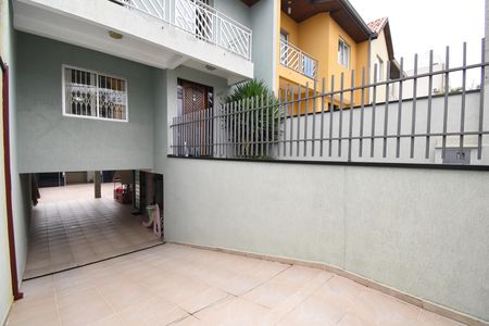Casa à venda com 200m², 3 quartos e 4 vagasÁrea externa/Garagem