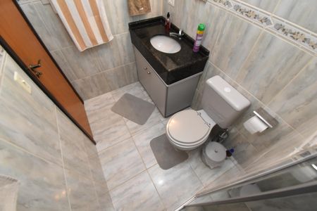 Casa à venda com 200m², 3 quartos e 4 vagasBanheiro 2