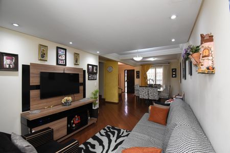 Casa à venda com 200m², 3 quartos e 4 vagasSala